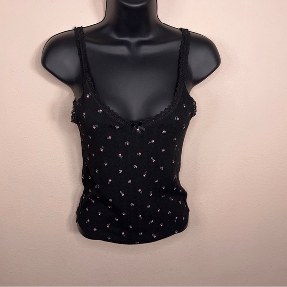 Small Divided H&M Black Floral Crop Top Tank Pink Green Ribbed Lace Trim Stretch - Picture 6 of 13